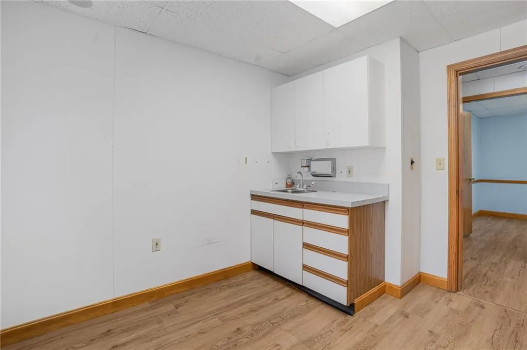 24 Salt Pond Road South Kingstown RI 02879