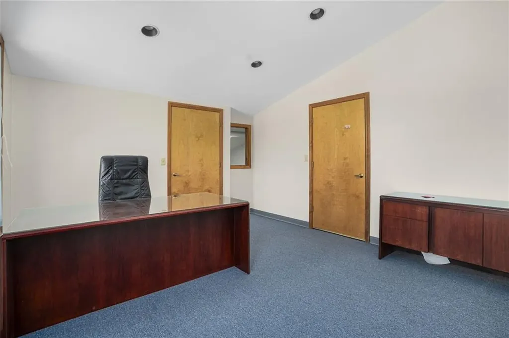 24 Salt Pond Road South Kingstown RI 02879