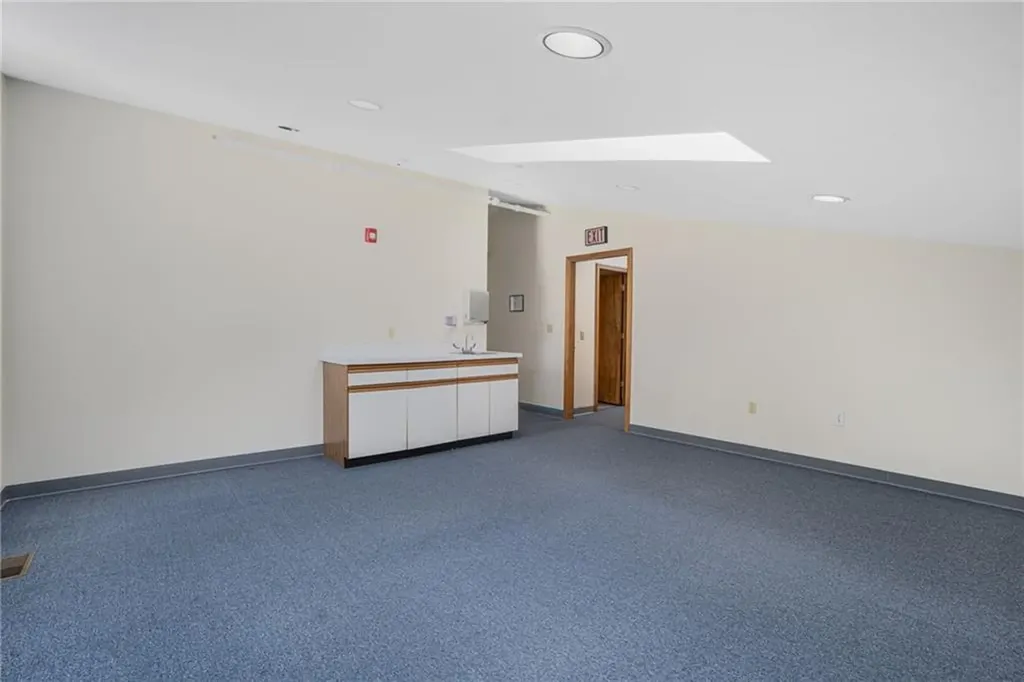24 Salt Pond Road South Kingstown RI 02879