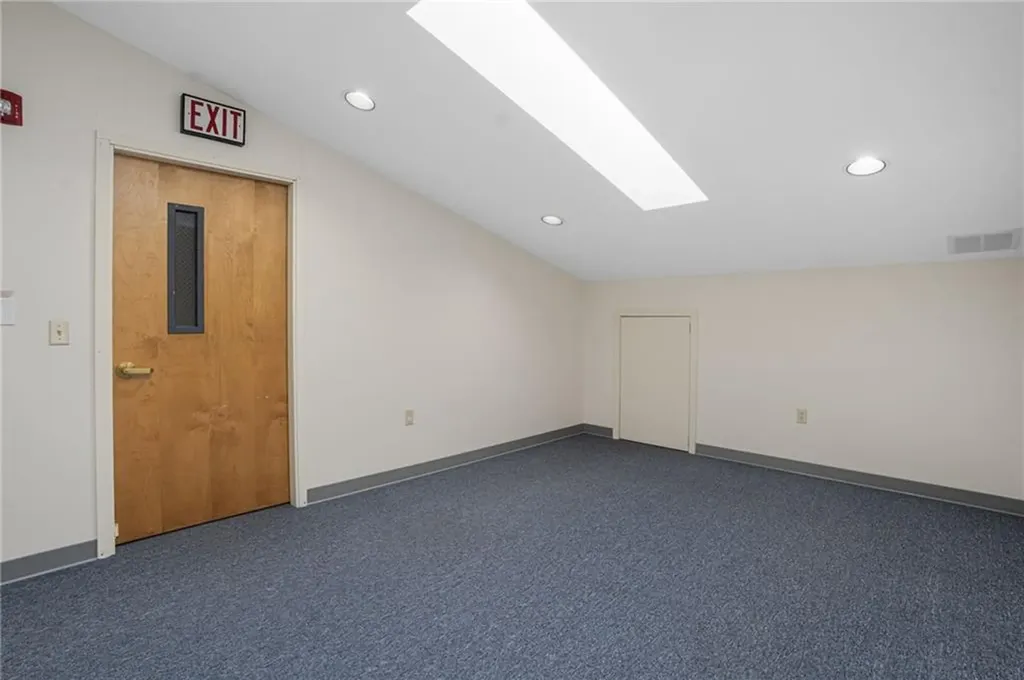 24 Salt Pond Road South Kingstown RI 02879
