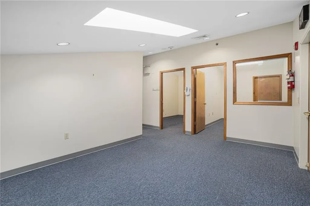 24 Salt Pond Road South Kingstown RI 02879