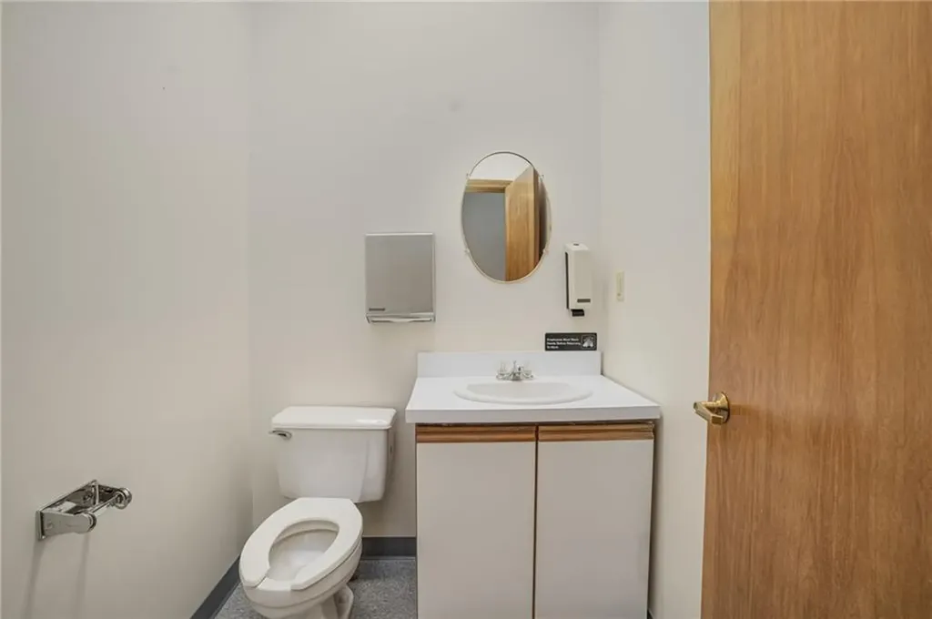24 Salt Pond Road South Kingstown RI 02879