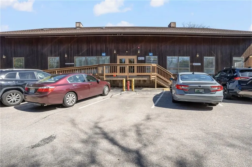 24 Salt Pond Road South Kingstown RI 02879