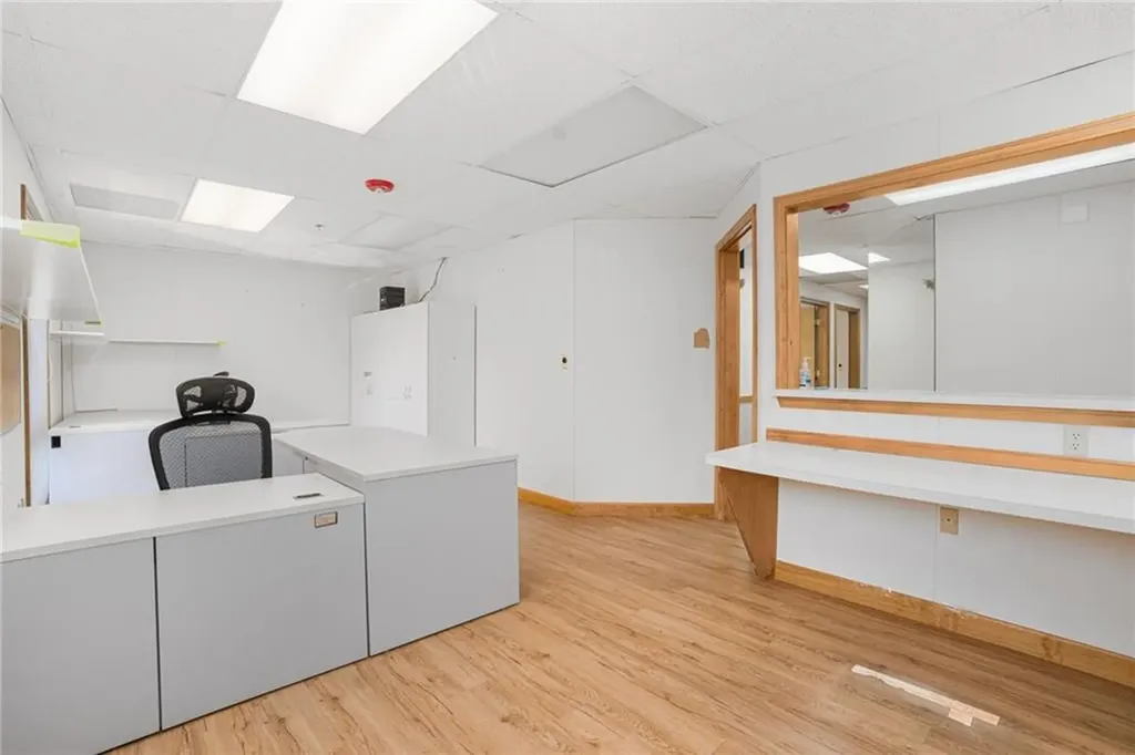 24 Salt Pond Road South Kingstown RI 02879