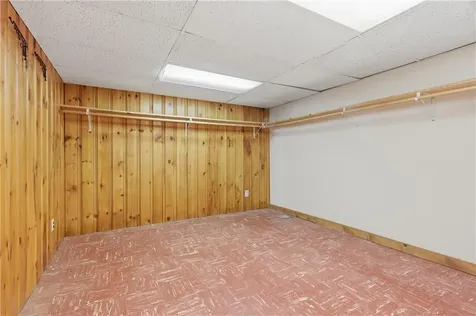 31 Flora Avenue Woonsocket RI 02895