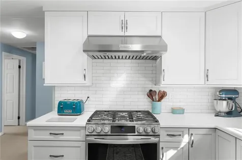 56 Star Street Warwick RI 02888