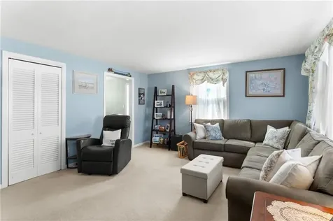56 Star Street Warwick RI 02888