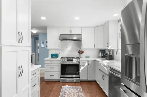 56 Star Street Warwick RI 02888