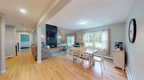 17 Keith Drive Hopkinton RI 02832