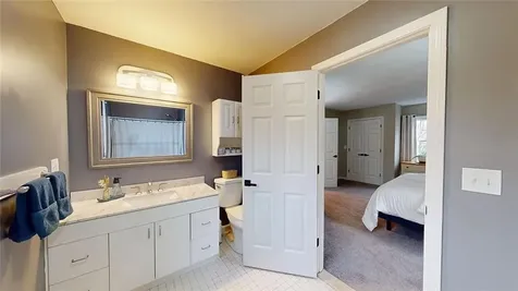 17 Keith Drive Hopkinton RI 02832