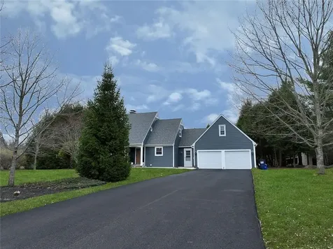 17 Keith Drive Hopkinton RI 02832