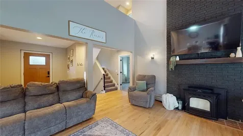 17 Keith Drive Hopkinton RI 02832