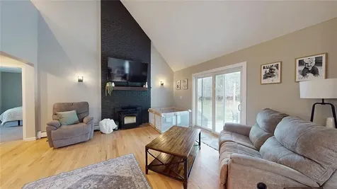 17 Keith Drive Hopkinton RI 02832