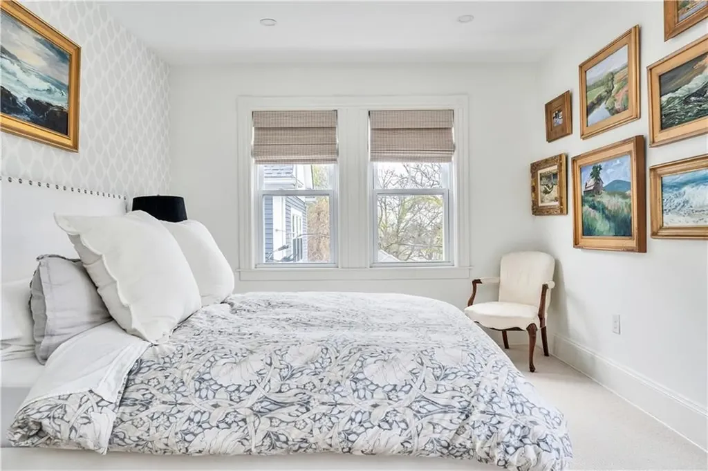 12 Observatory Avenue Providence RI 02906