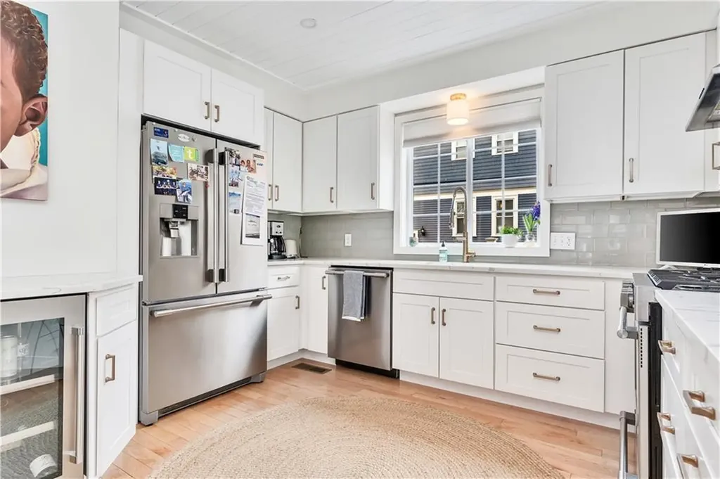 12 Observatory Avenue Providence RI 02906