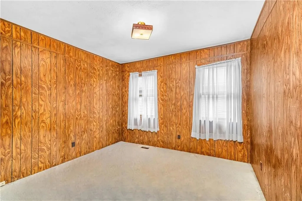 30 Naples Avenue Providence RI 02908