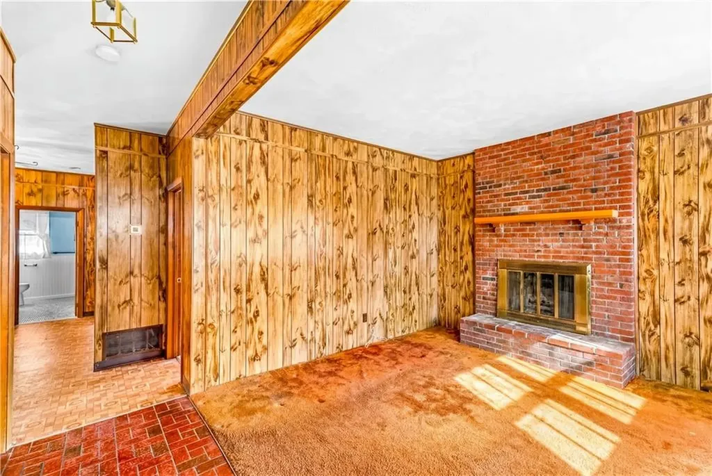 30 Naples Avenue Providence RI 02908