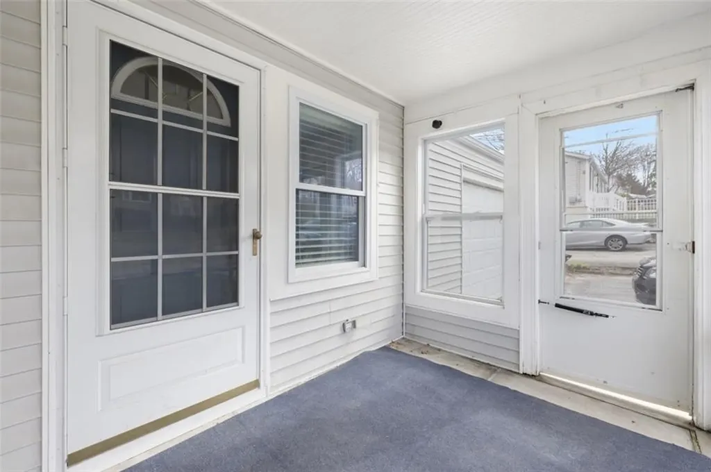 64 Pocasset Avenue Tiverton RI 02878