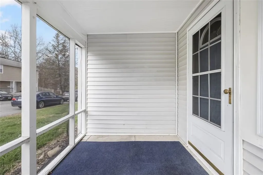 64 Pocasset Avenue Tiverton RI 02878