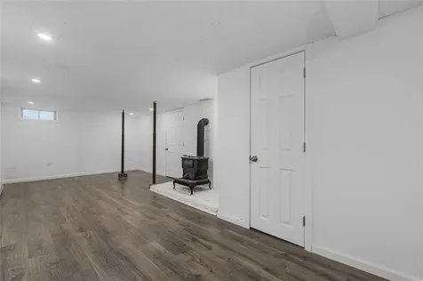 64 Pocasset Avenue Tiverton RI 02878