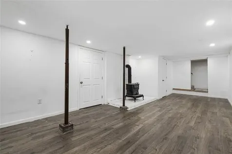 64 Pocasset Avenue Tiverton RI 02878