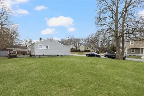 64 Pocasset Avenue Tiverton RI 02878