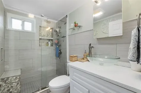 64 Pocasset Avenue Tiverton RI 02878