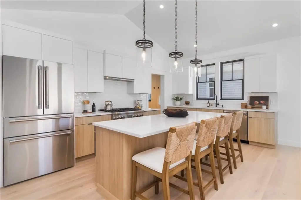 5 Lookout Lane Portsmouth RI 02871
