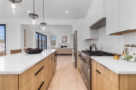 5 Lookout Lane Portsmouth RI 02871