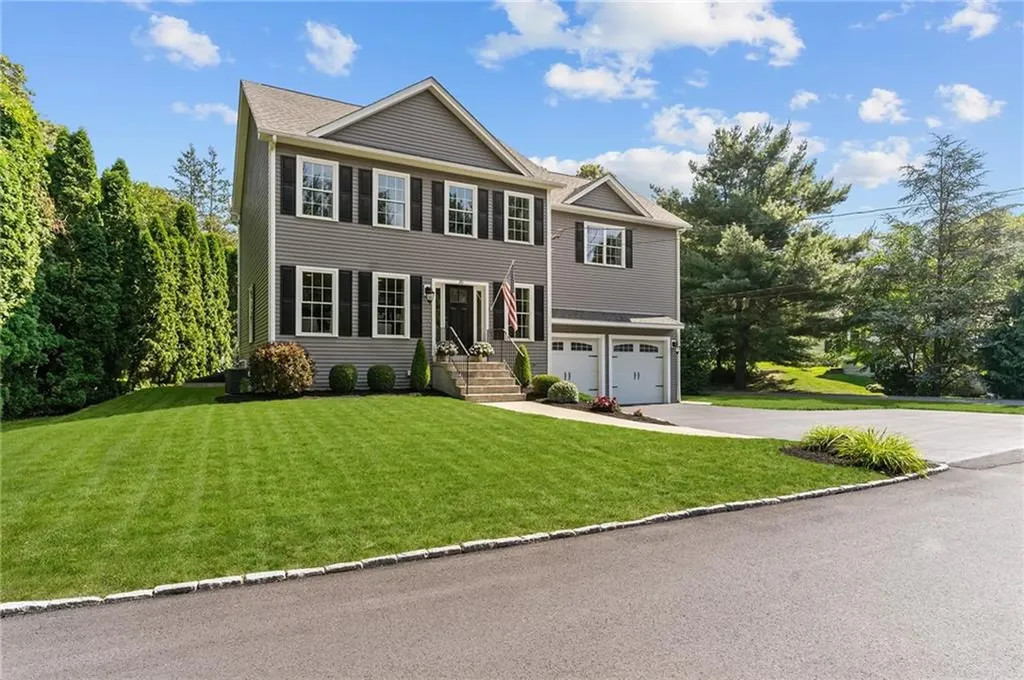 20 Grove Road Cumberland RI 02864