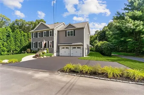 20 Grove Road Cumberland RI 02864