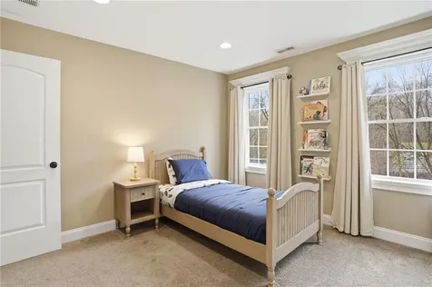 20 Grove Road Cumberland RI 02864