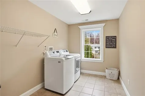 20 Grove Road Cumberland RI 02864