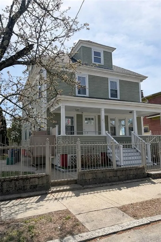 24 Fairfield Avenue Providence RI 02909