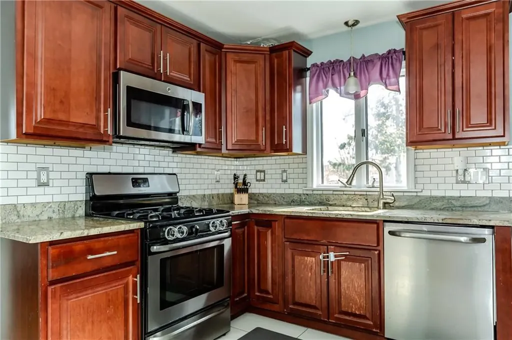 26 Dover Avenue East Providence RI 02914
