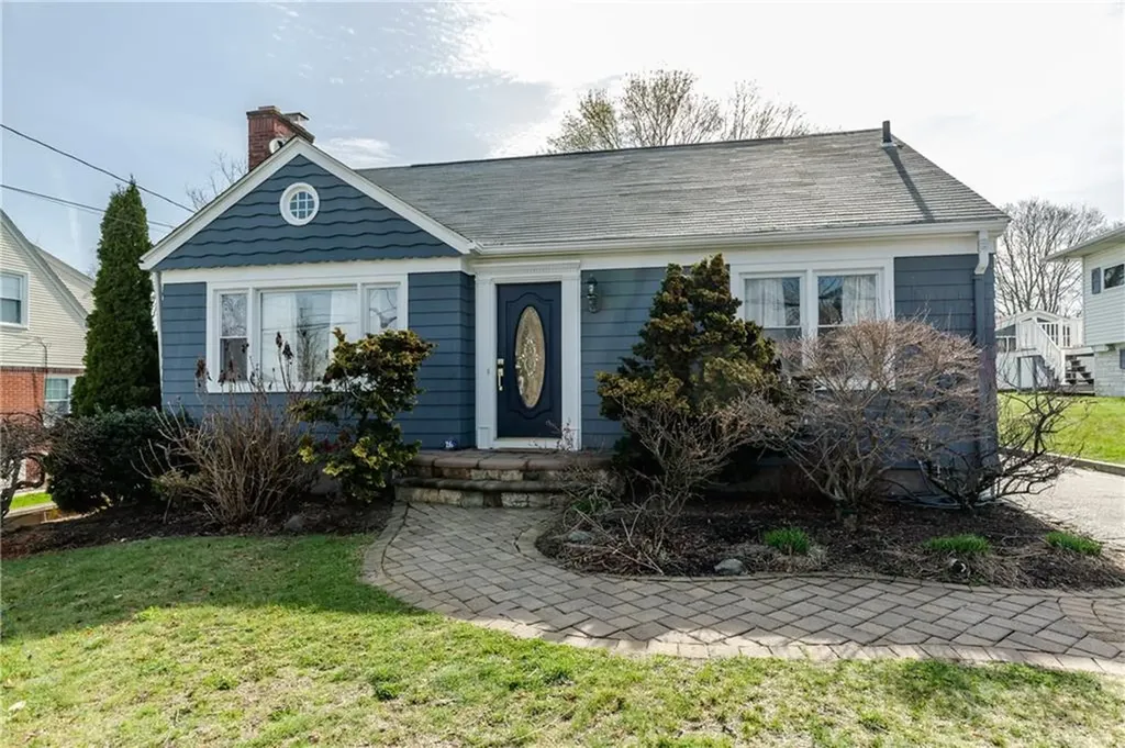 26 Dover Avenue East Providence RI 02914