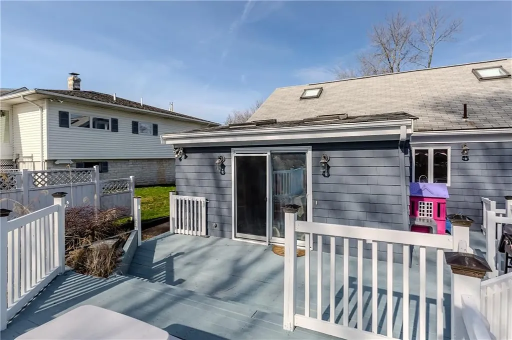 26 Dover Avenue East Providence RI 02914