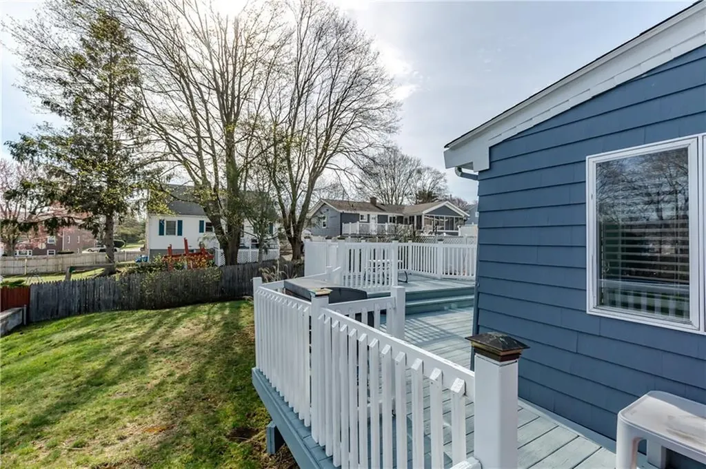 26 Dover Avenue East Providence RI 02914