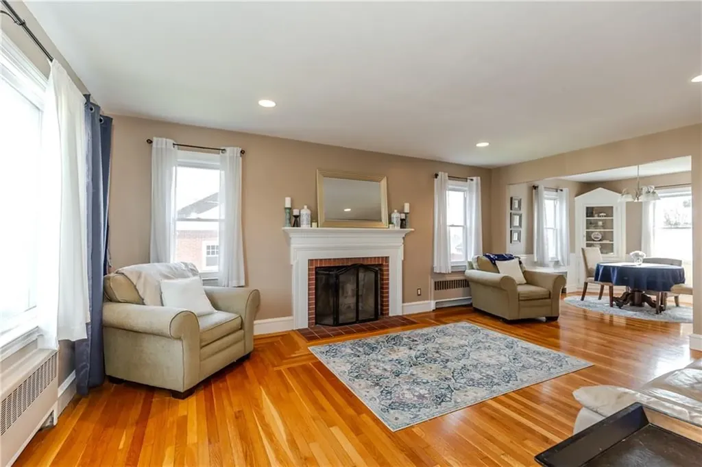 26 Dover Avenue East Providence RI 02914