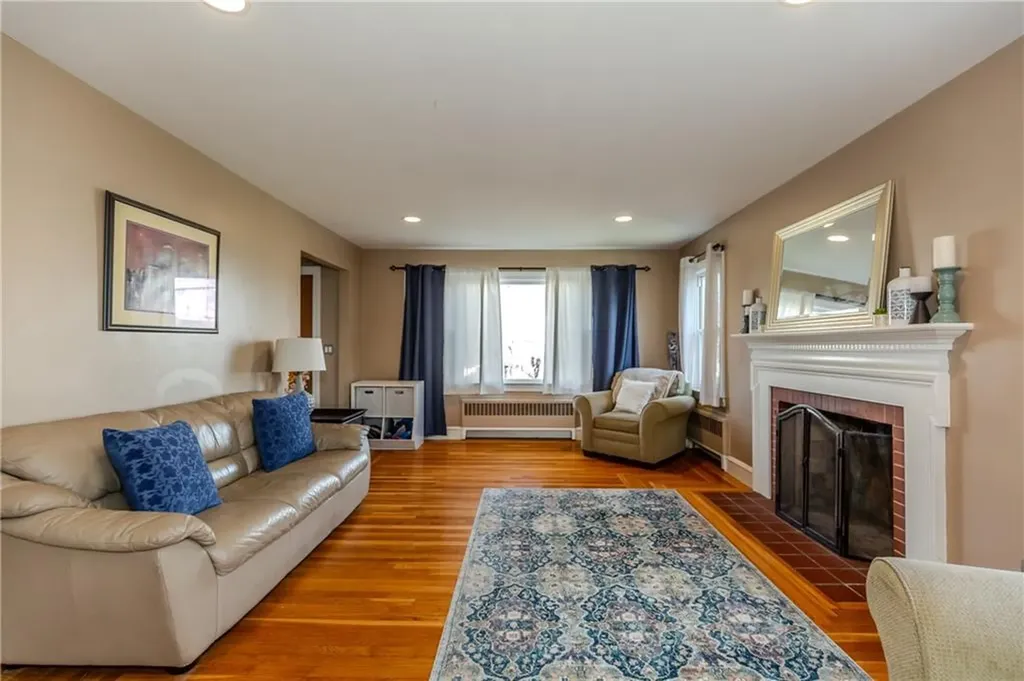 26 Dover Avenue East Providence RI 02914