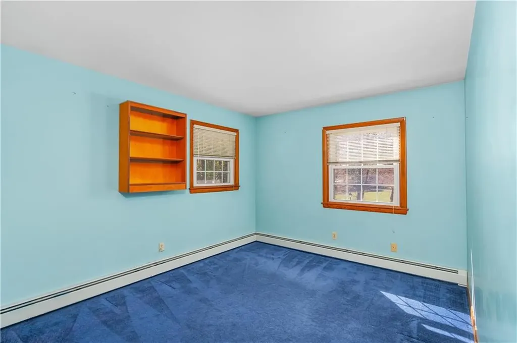 31 Harris Avenue Lincoln RI 02865