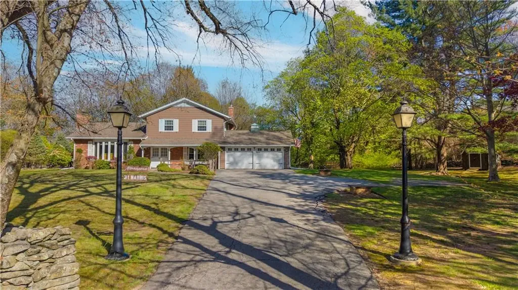 31 Harris Avenue Lincoln RI 02865