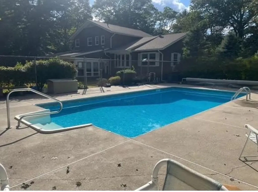 31 Harris Avenue Lincoln RI 02865