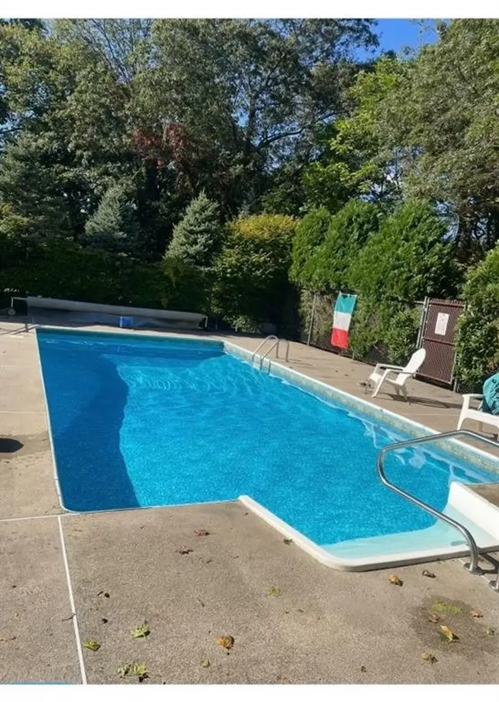 31 Harris Avenue Lincoln RI 02865
