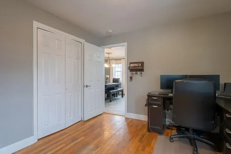 15 Homewood Avenue North Providence RI 02911