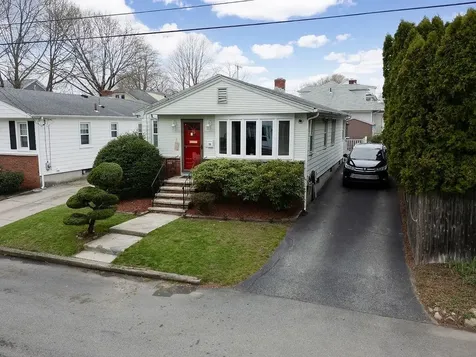 15 Homewood Avenue North Providence RI 02911