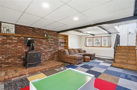 25 Daniel Drive Coventry RI 02816