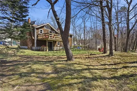 25 Daniel Drive Coventry RI 02816
