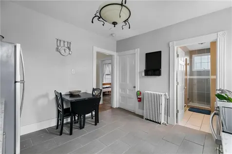 8 Franklin Street Newport RI 02840