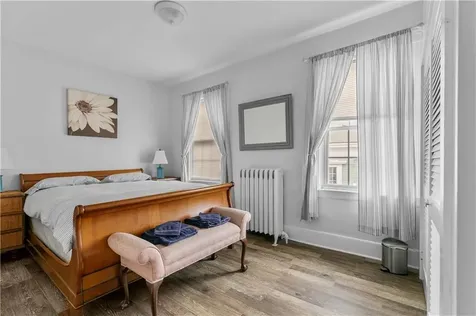 8 Franklin Street Newport RI 02840